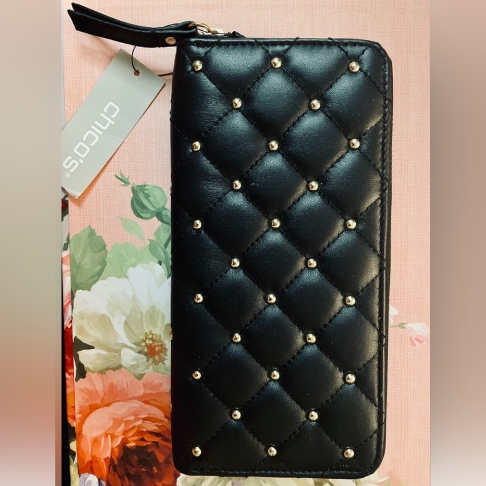 BRAND NEW Chico’s Studded Black Leather Quilted Wallet - Picture 4 of 4